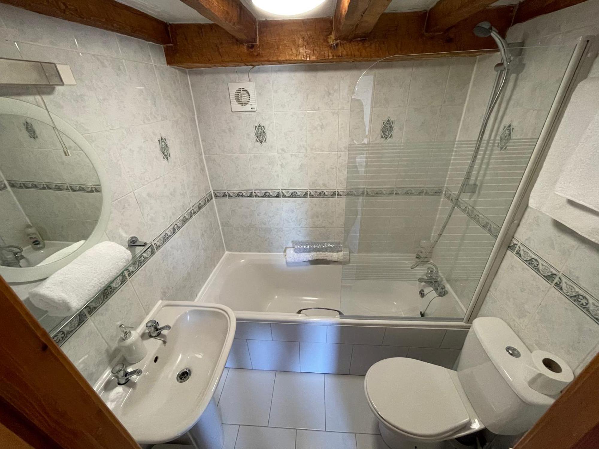 Snowdonia Cottages كونوي الغرفة الصورة